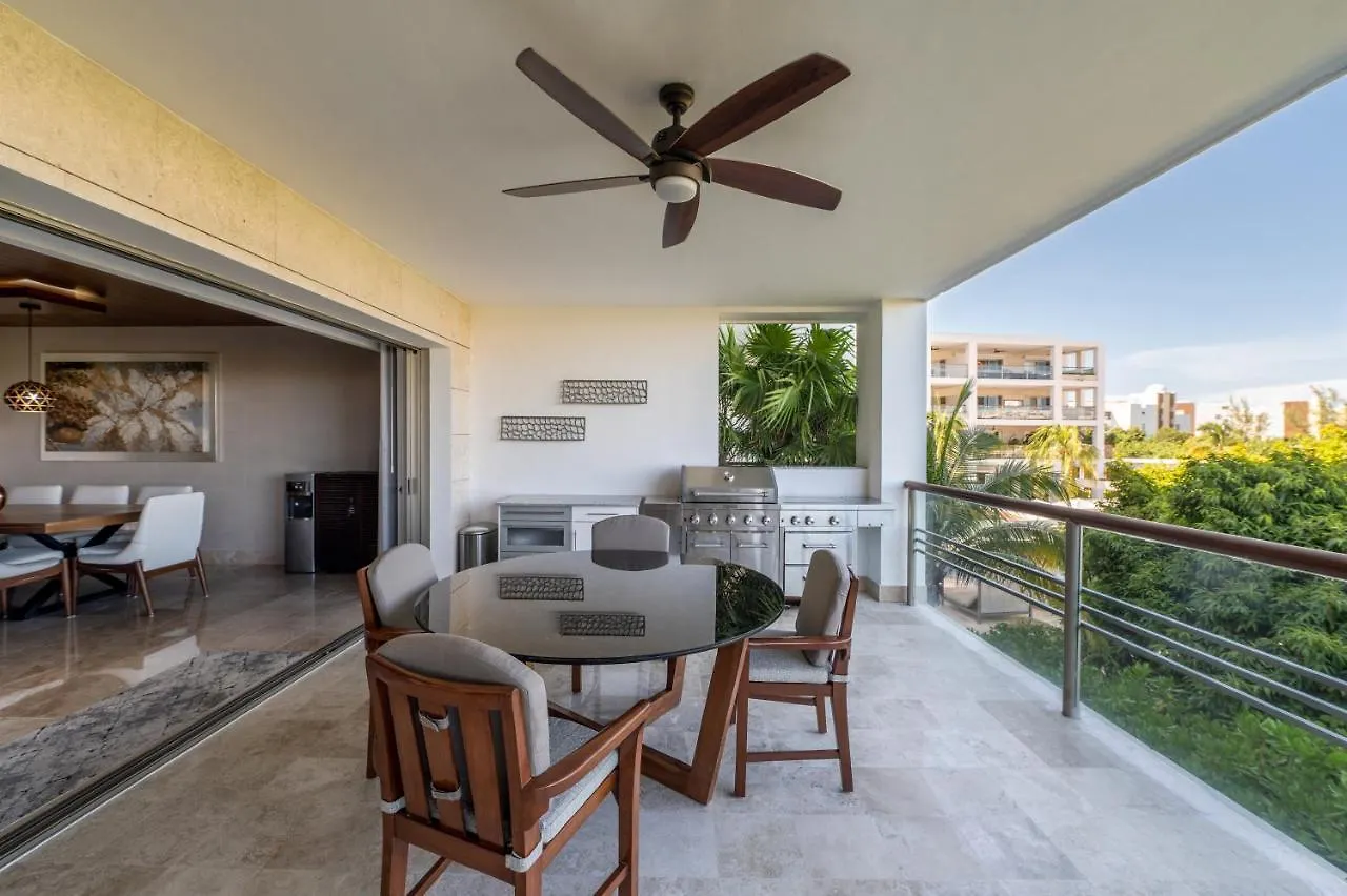 Beautiful Apartment By The Beach! Cancún 0*,  Mexiko
