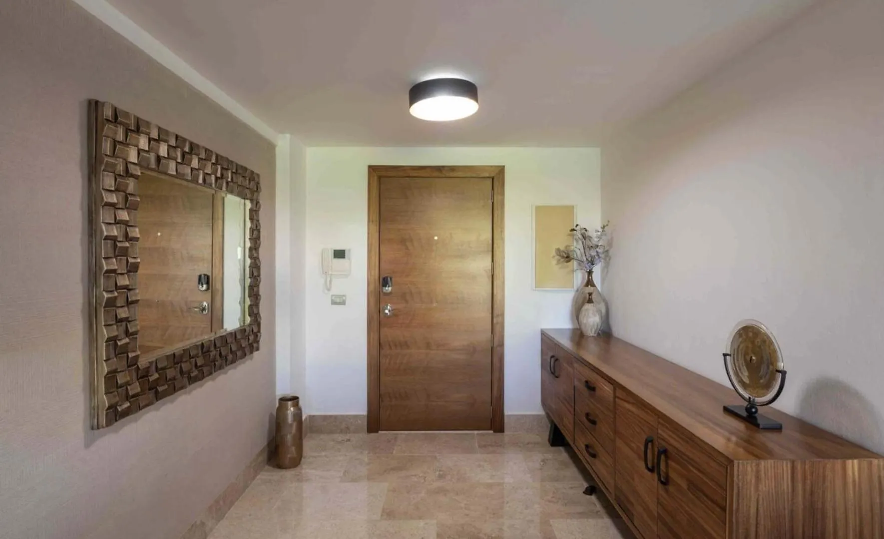 Beautiful Apartment By The Beach! Cancún
